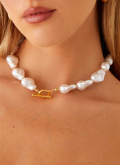Angelie Necklace - Pearl